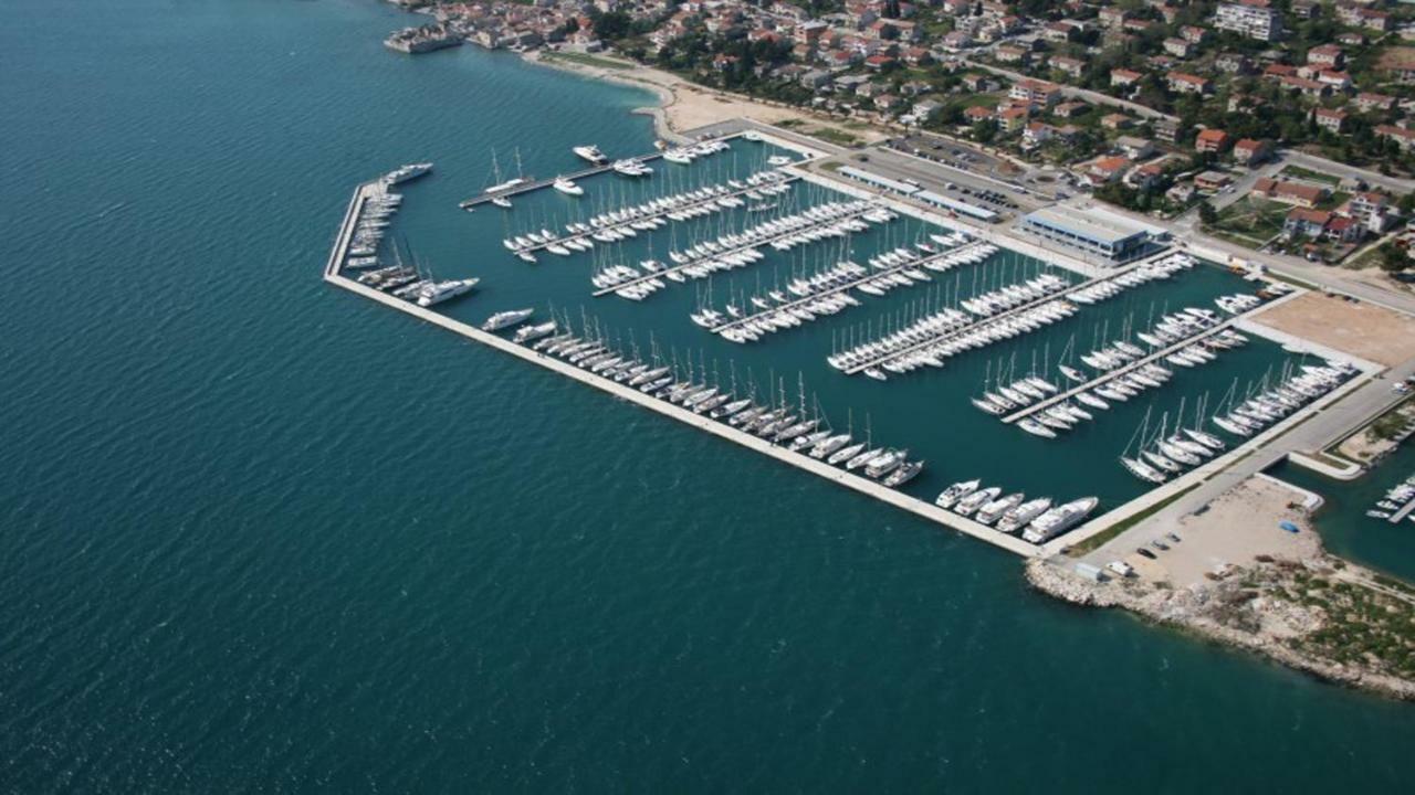 Appartamento Kike Red Kaštela Esterno foto