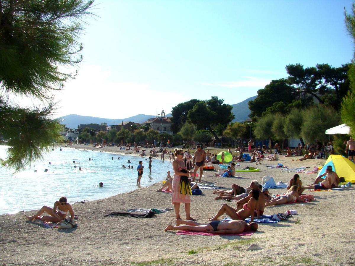Appartamento Kike Red Kaštela Esterno foto